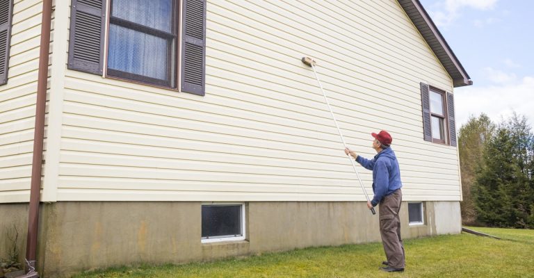 How to Prepare Your House Siding for Changing Seasons